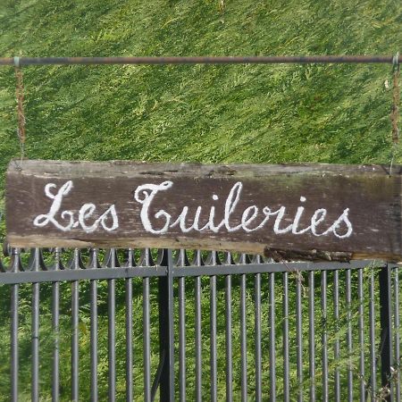 Les Tuileries Bed & Breakfast Ponteyraud Exterior photo